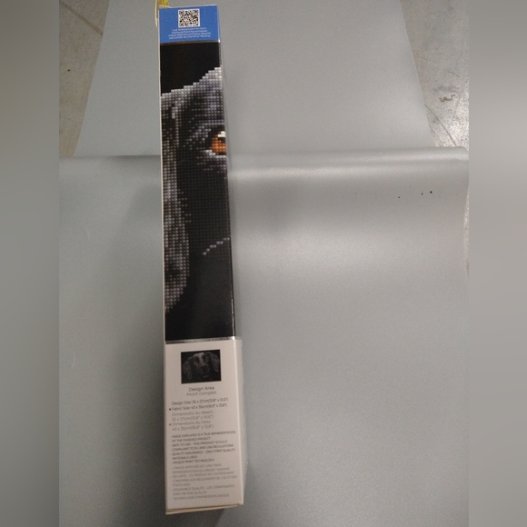 Diamond Dotz Diamond DotzSE Dog Blackie Round Facet Partial Coverage Craft Kit - Picture 7 of 13